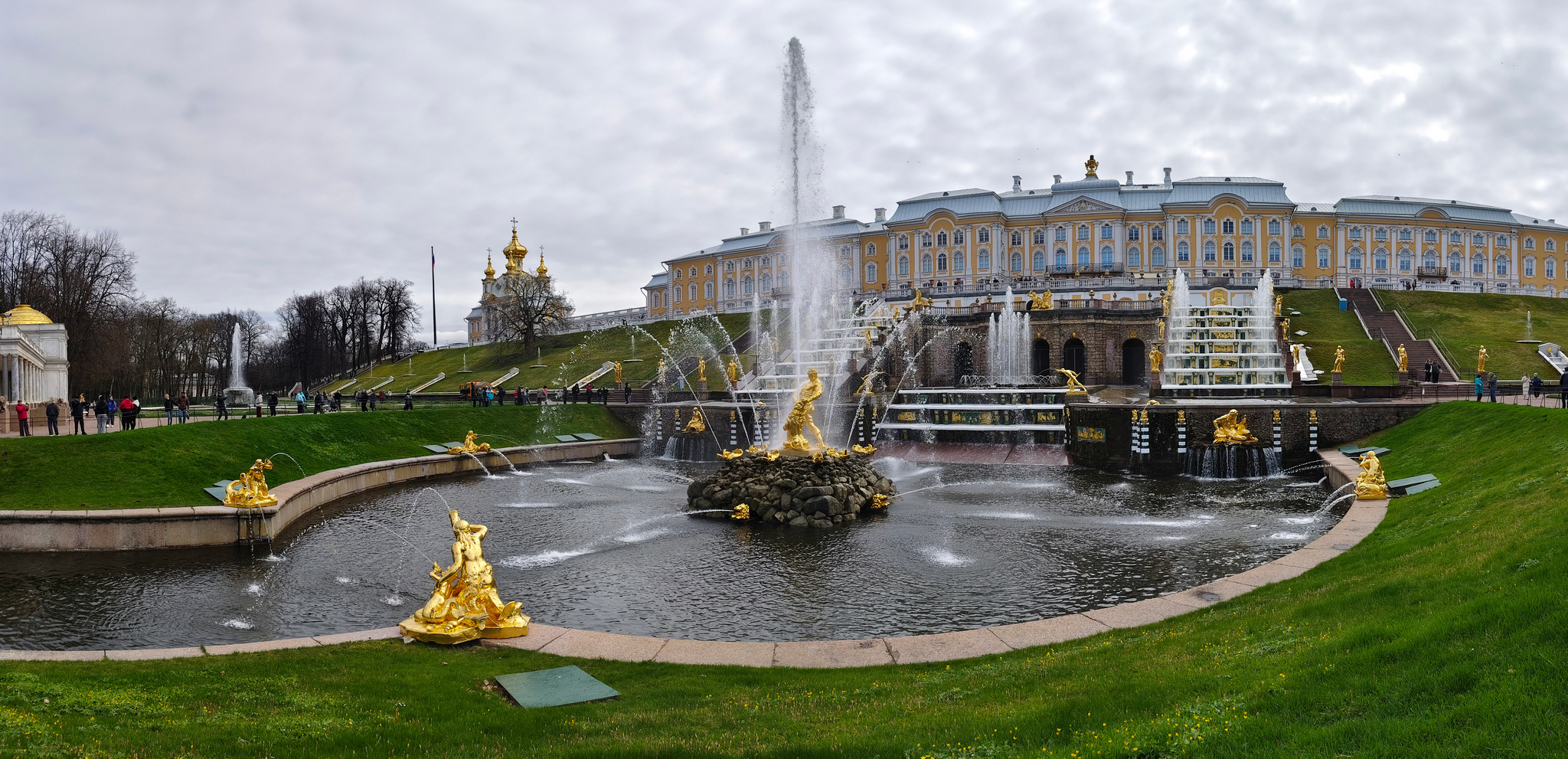 Большой каскад Петергофа