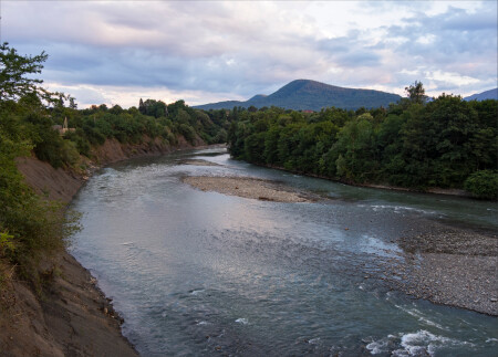 кавказ р.белая