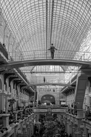 Галерея в ГУМе