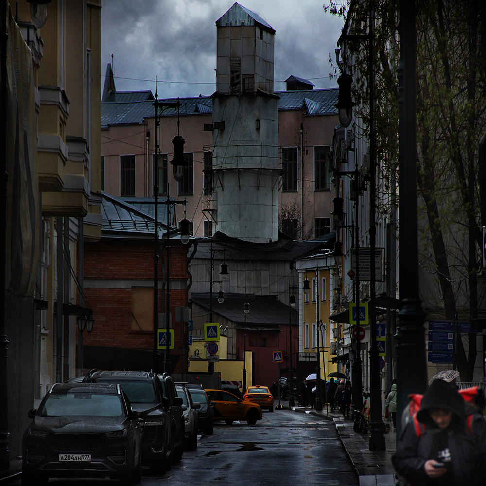 Кривоколенный переулок. Вид на юго-запад