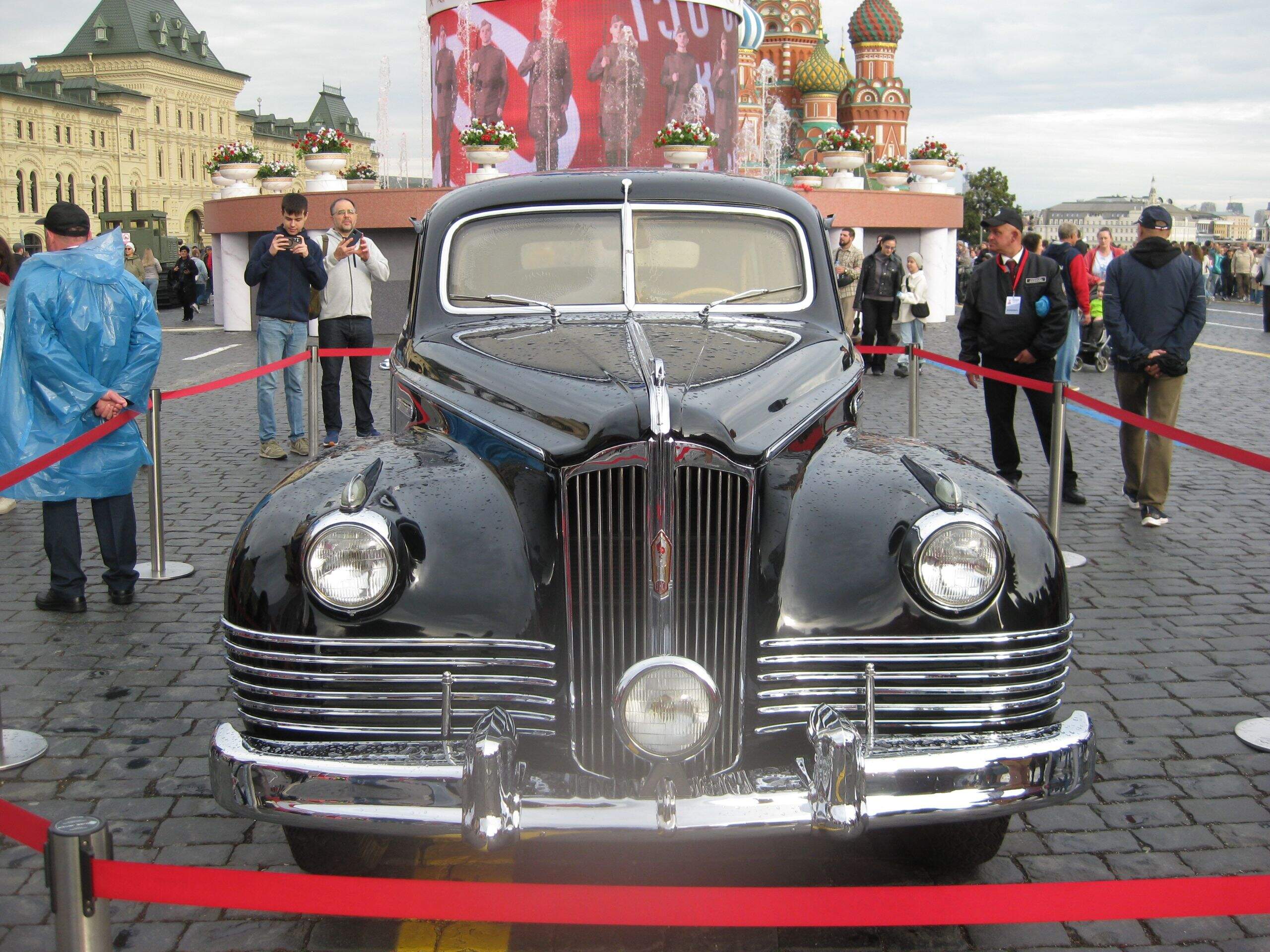 Автомобиль ЗИС-115