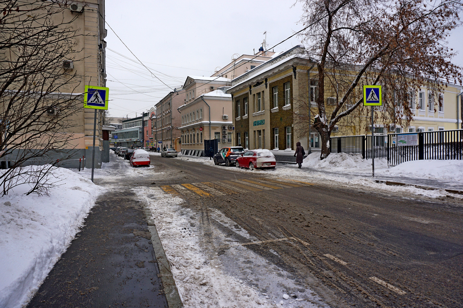 Товарищеский переулок