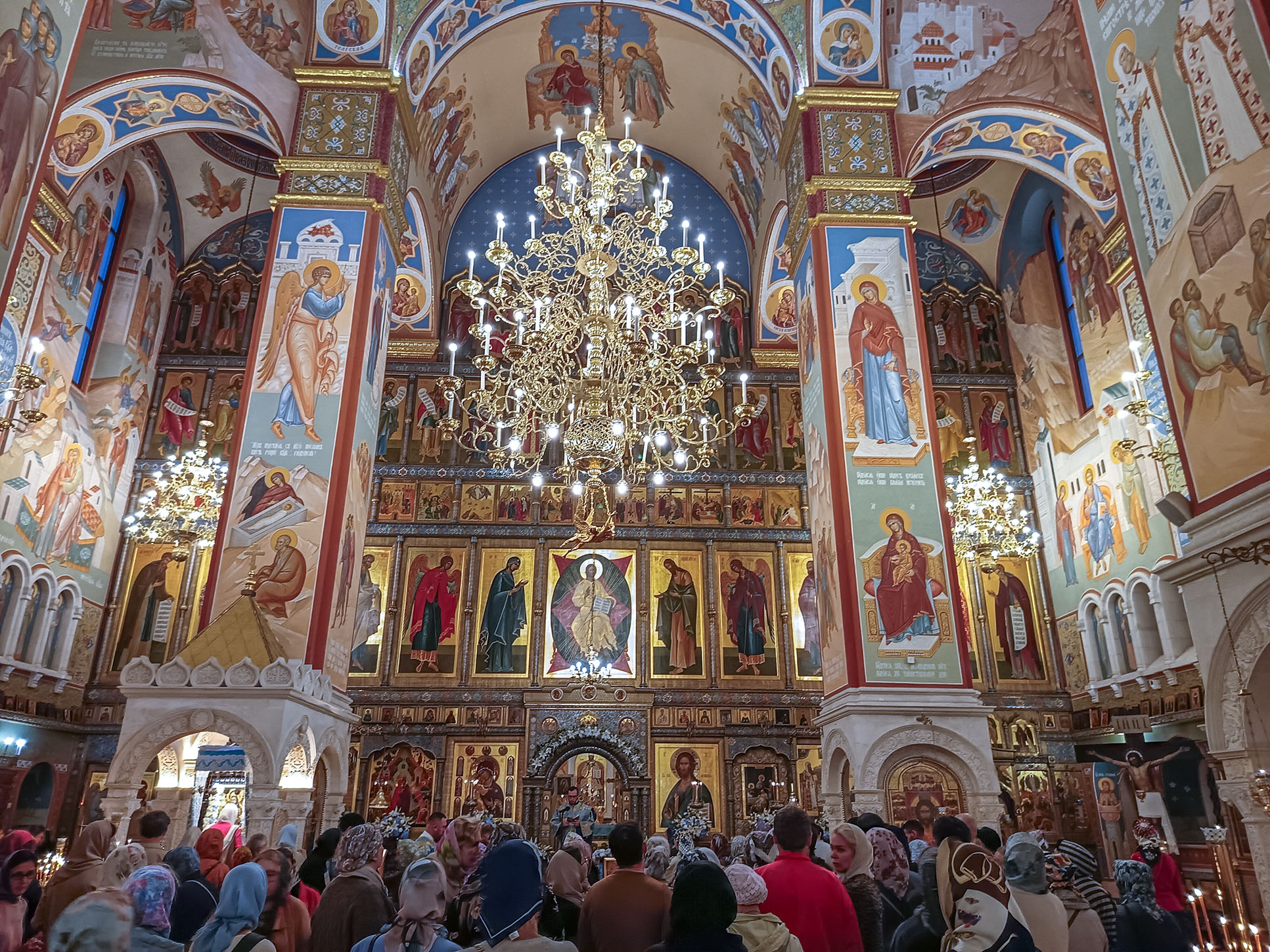 Интерьер собора Рождества Богородицы, Зачатьевского монастыря.