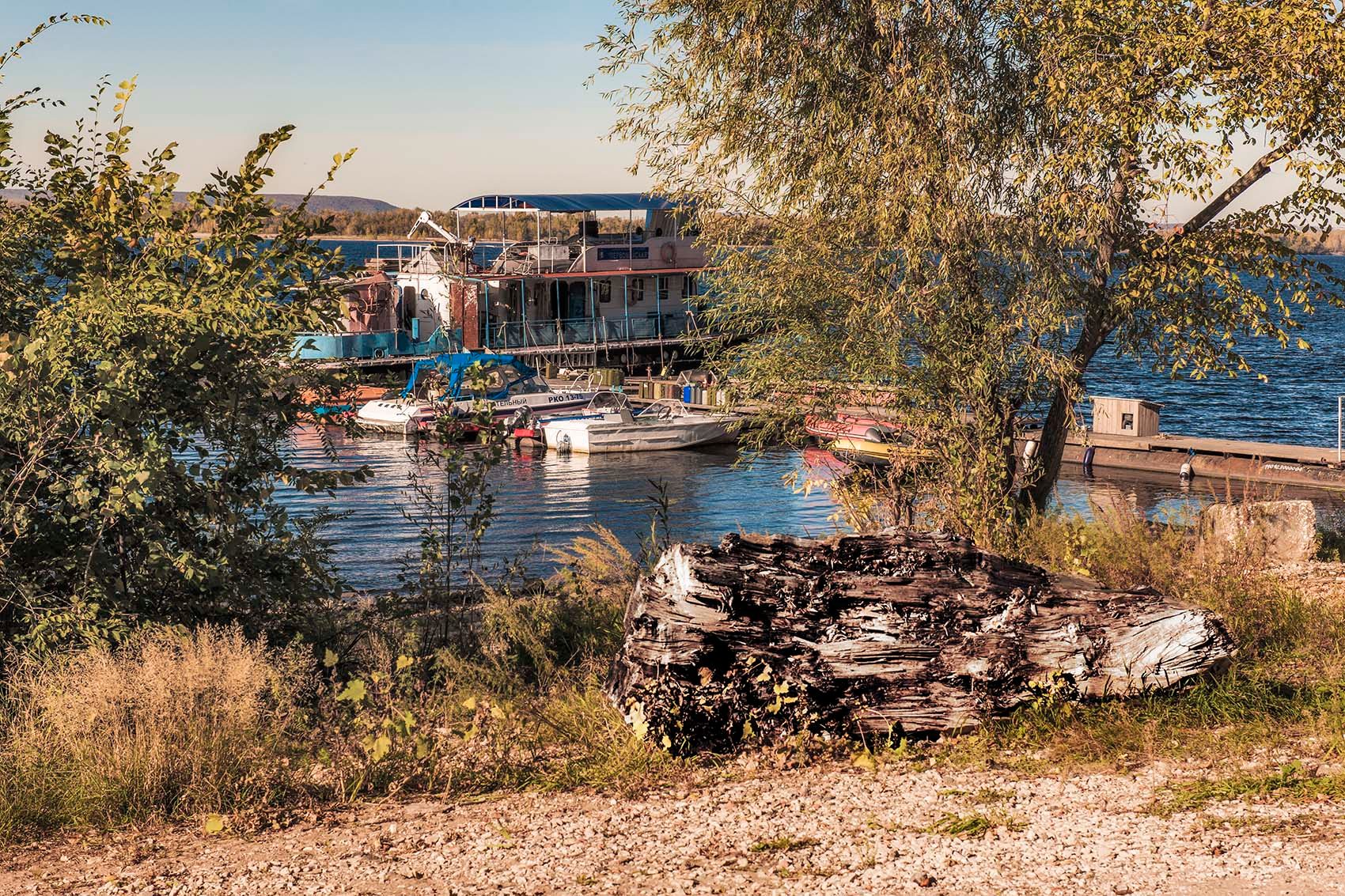 Пристань на Волге