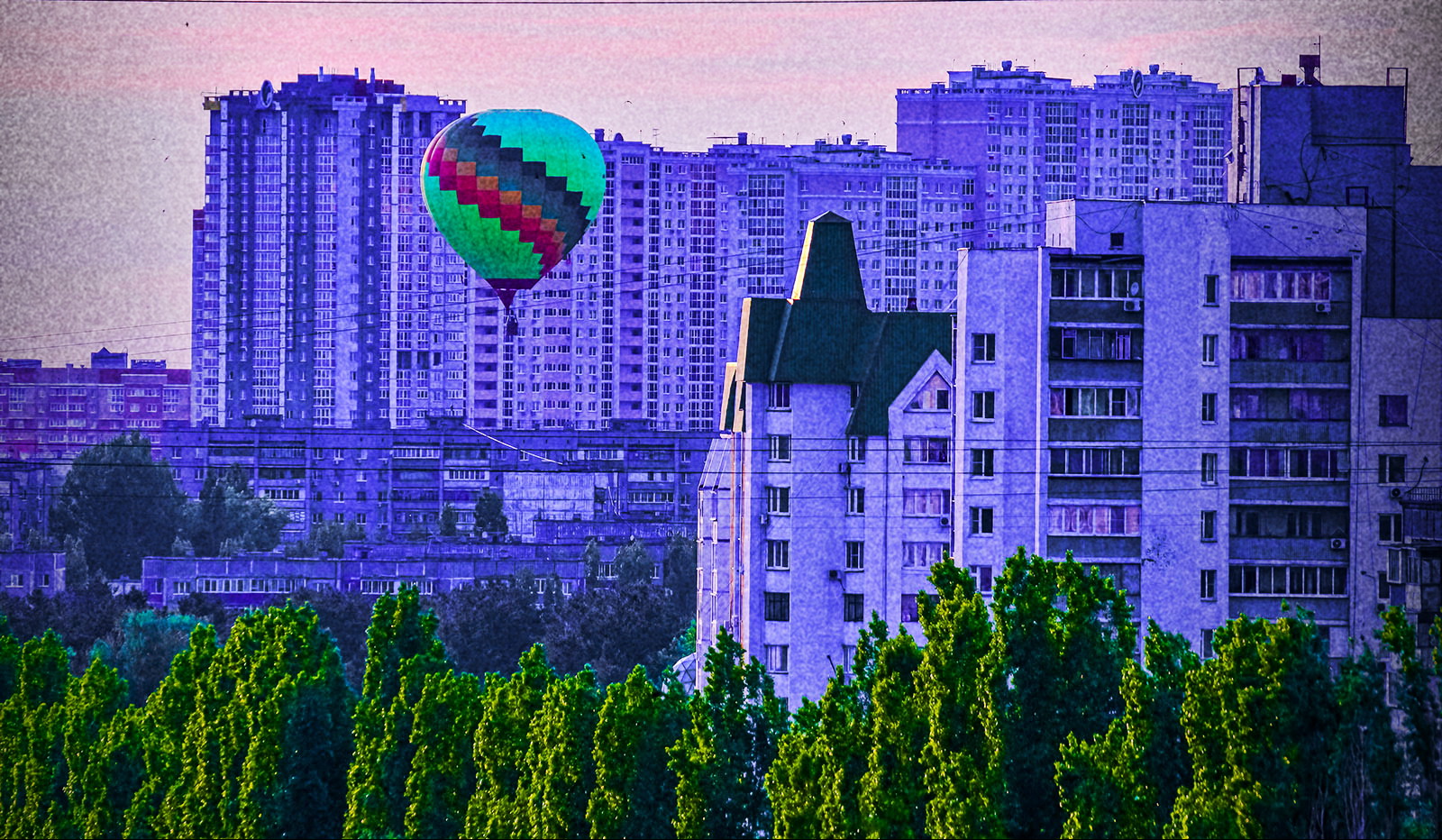 Проплывая мимо своего окна.