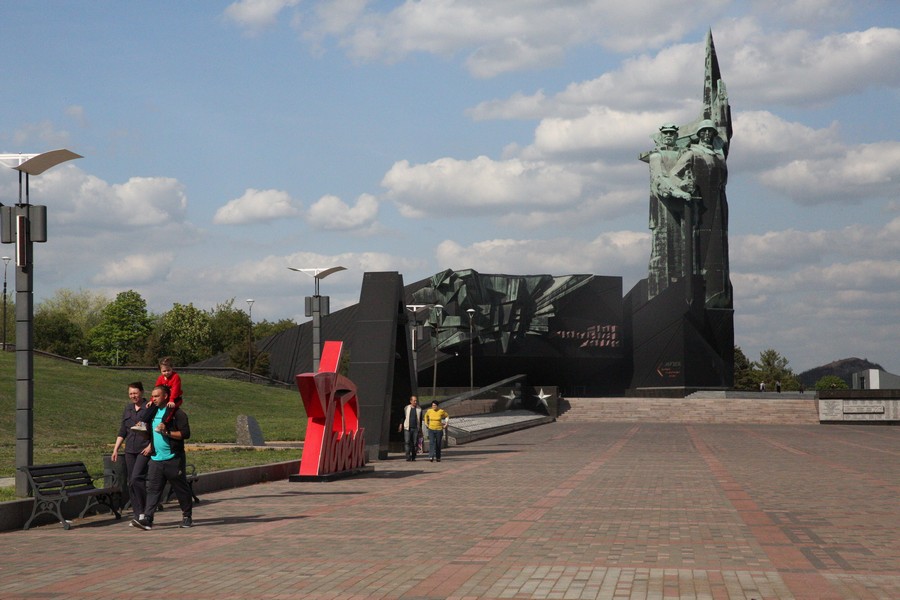 Парк Ленинского Комсомола, г.Донецк 01.05.25