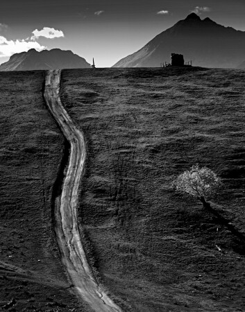 одна из дорог