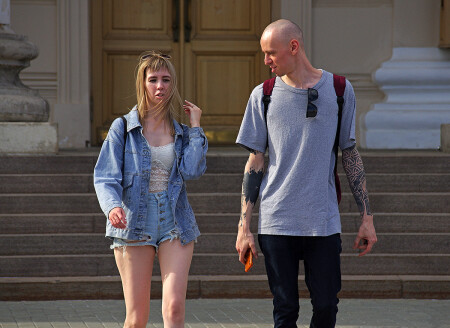 Двое у Большого театра