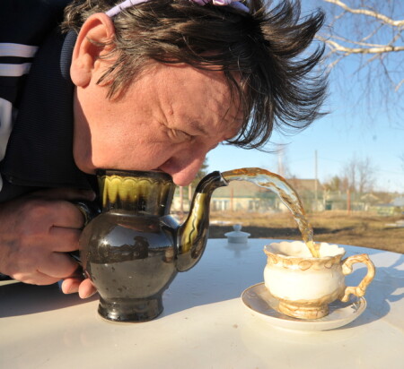 Забава... (навеянная художником))