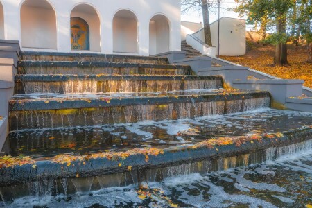 Осенний каскад 