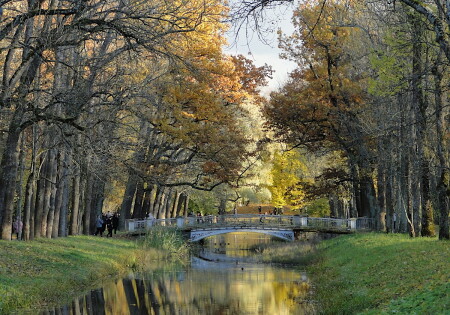 Там в октябре 2