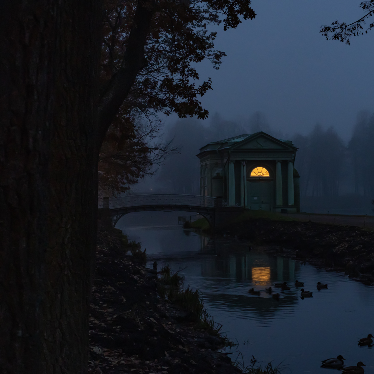 Павильон Венеры на Острове Любви.