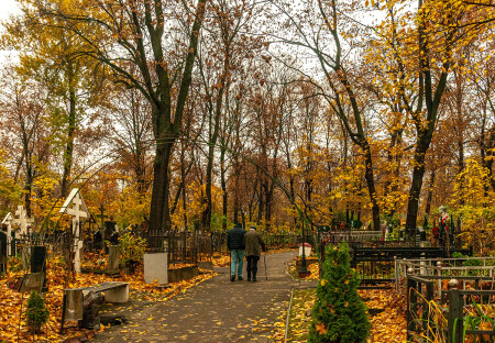 На свидание.