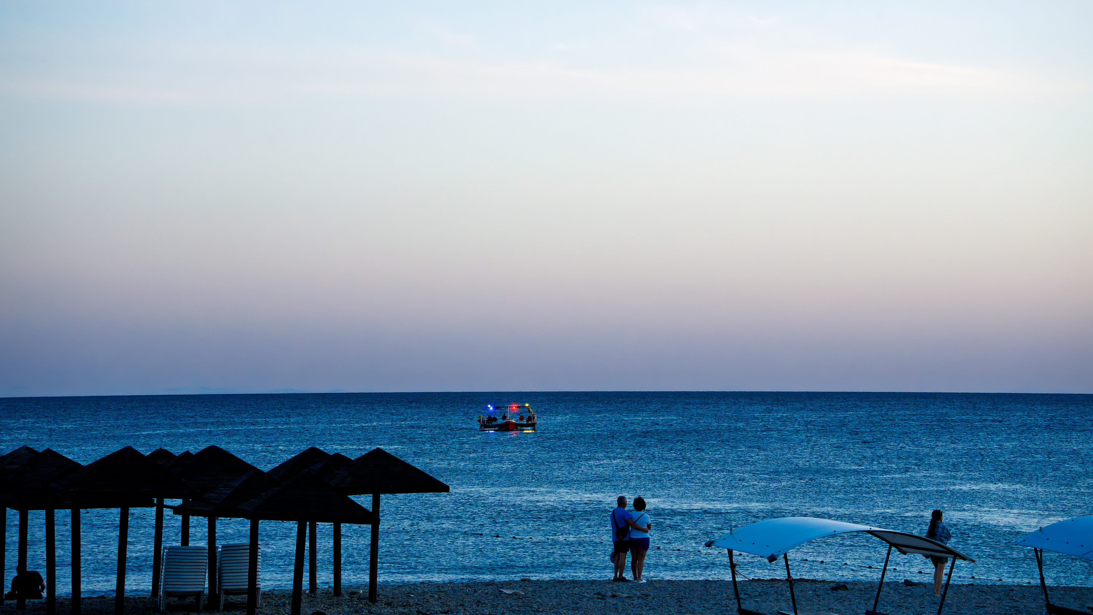 Вечерний пляж в сентябре