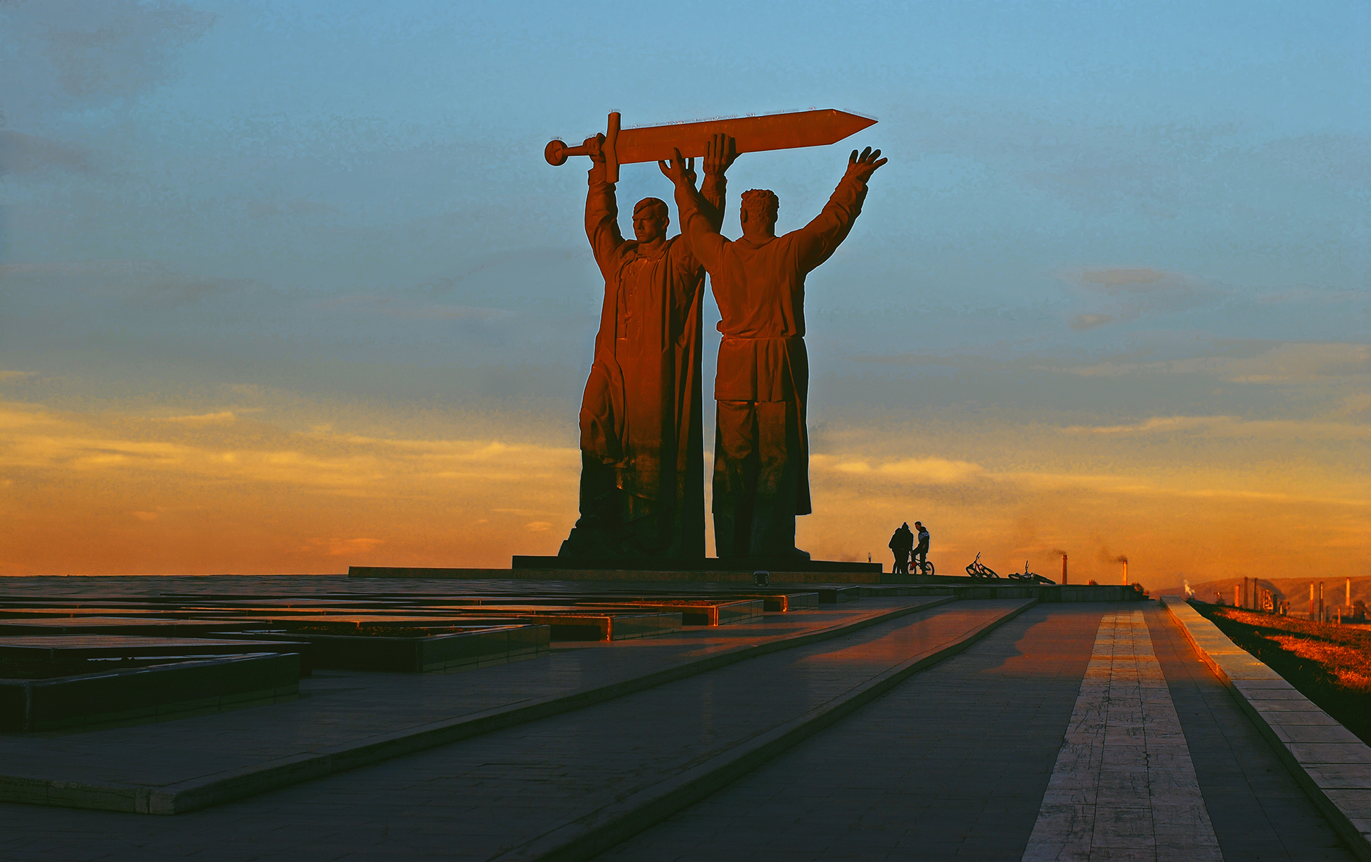 «Тыл — фронту» Магнитогорск