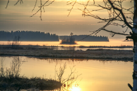 Май на Выгозере