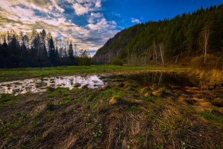 Была весна.