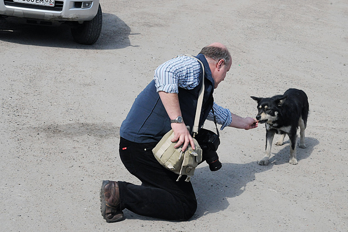 Знакомство...