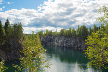 Рускеальский карьер