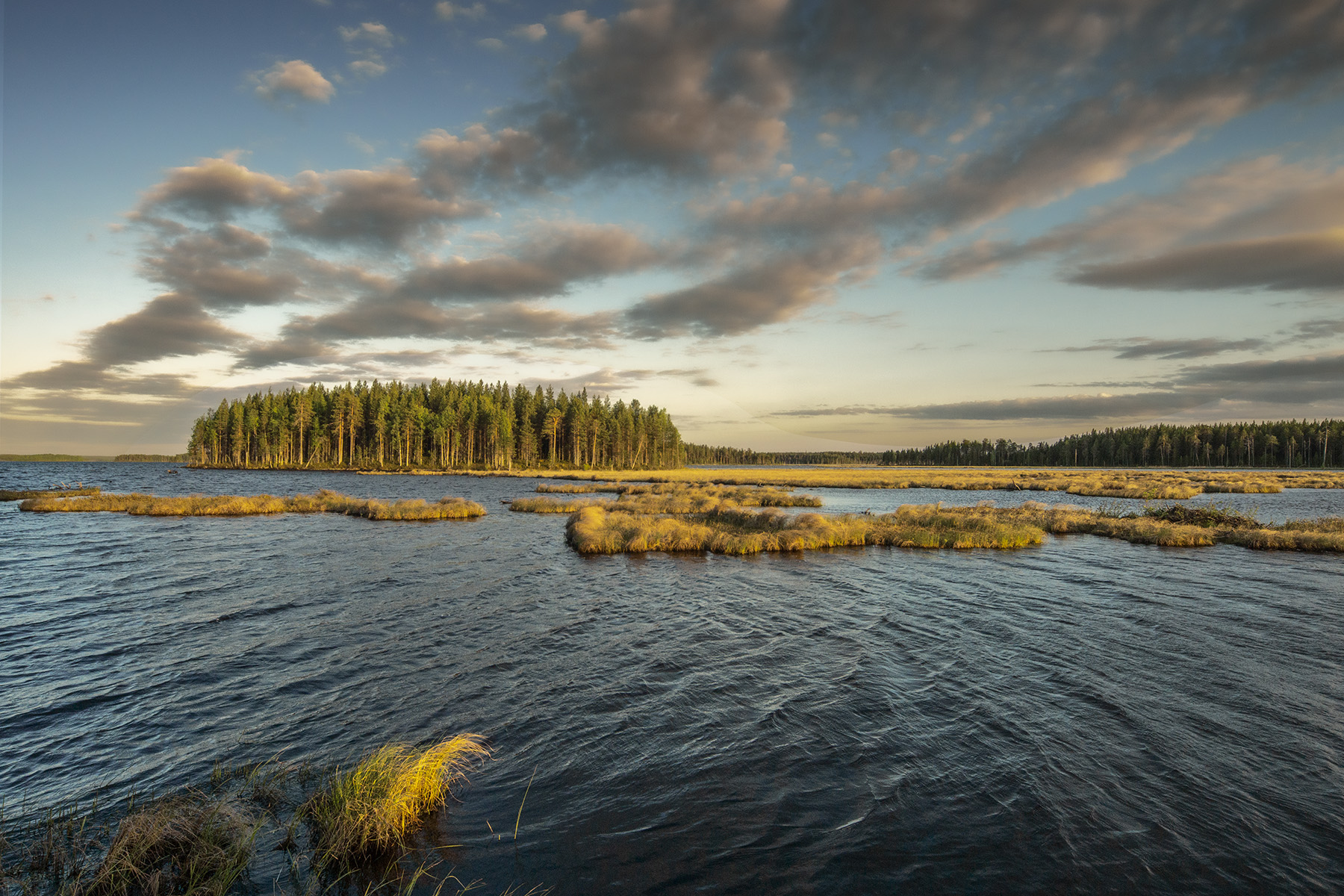 Ветрено на Выгозере