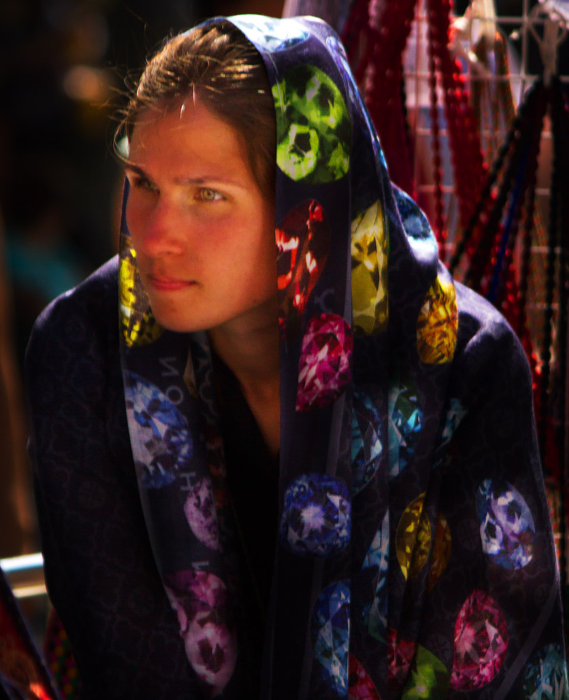 Узоры на её одежде