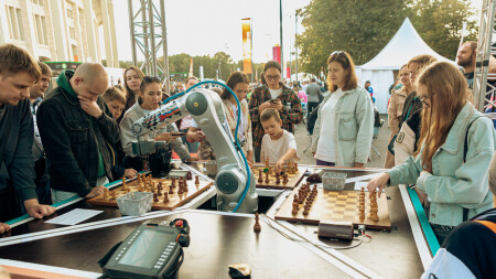 Сеанс одновременной игры...