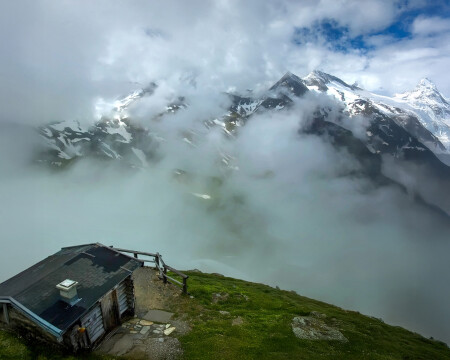 Горный приют.