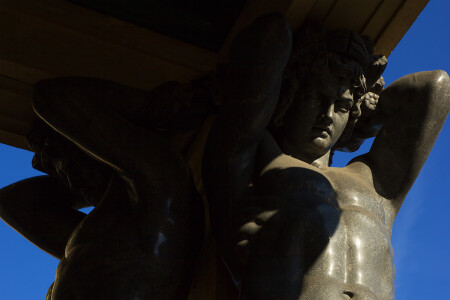 Темная и светлая сторона