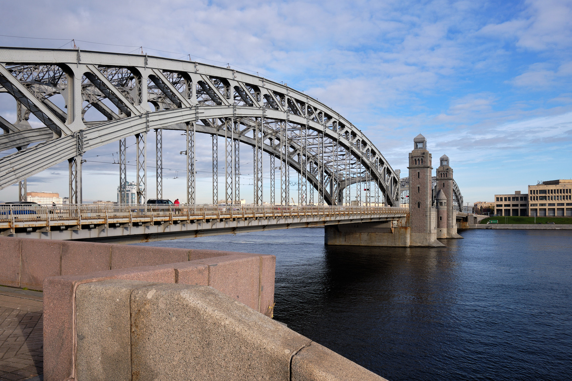 Большеохтинский мост