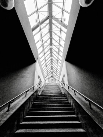 Лестница в...