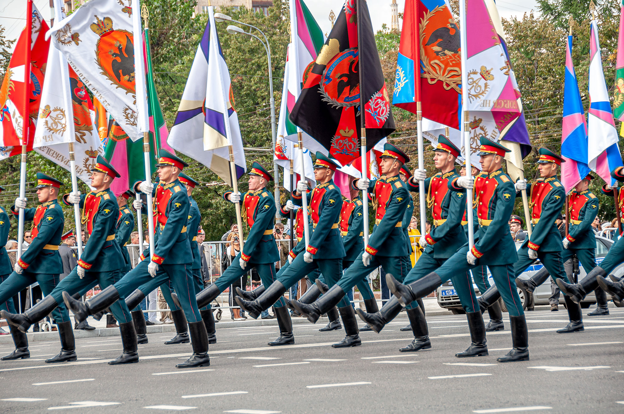 Знаменосцы