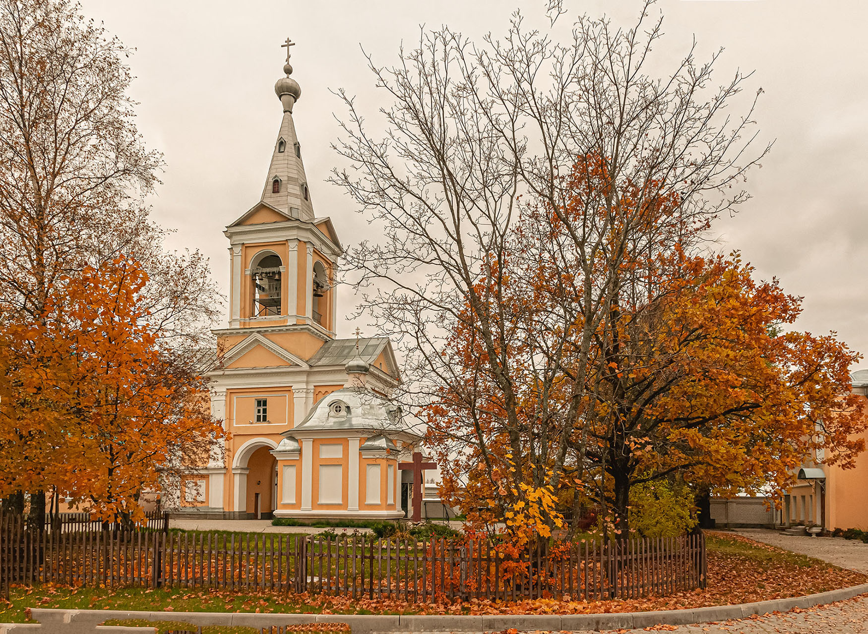 Введено Оякский монастырь.