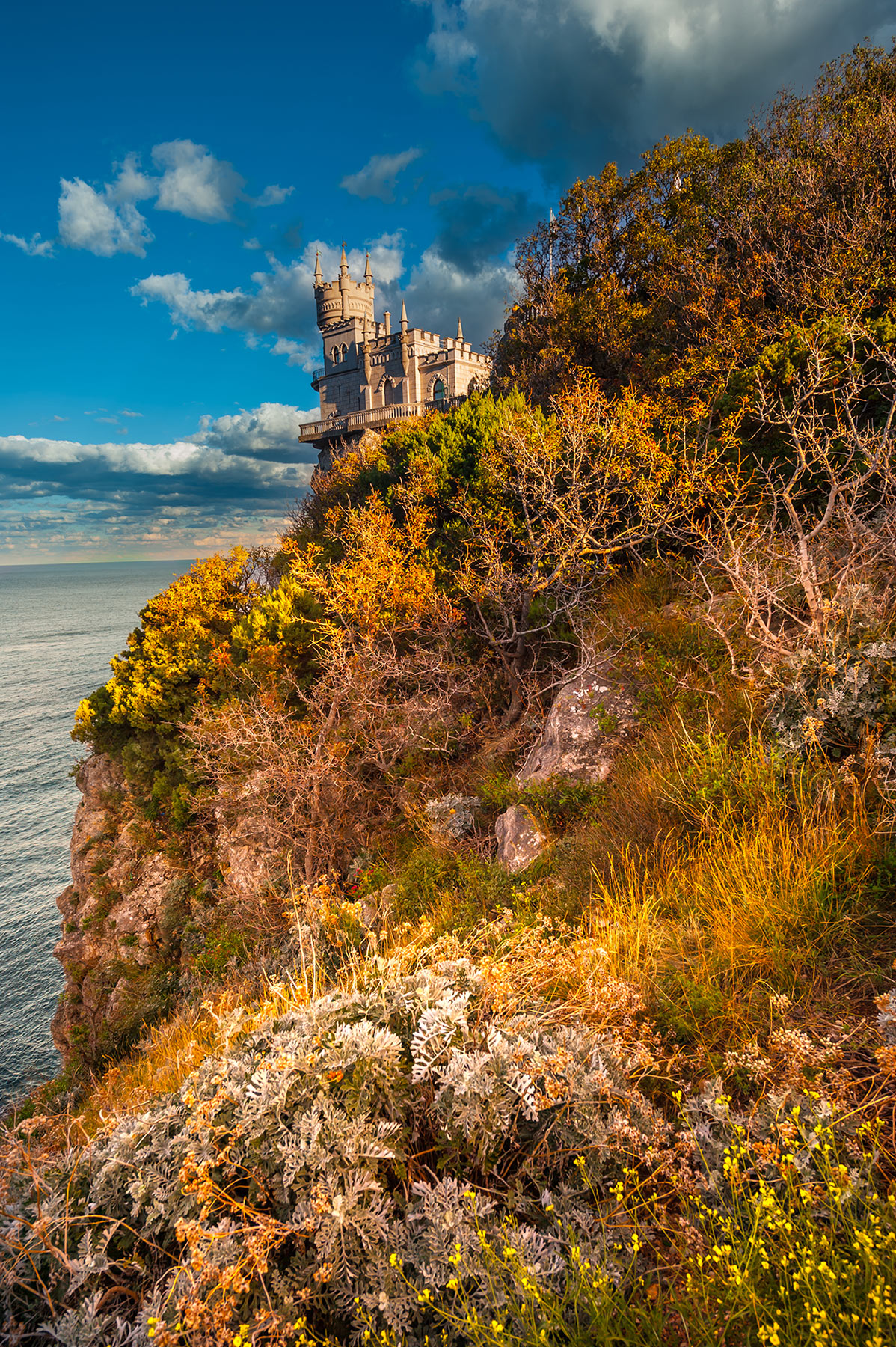 «Ласточкино гнездо» в конце сентября, фотопейзаж