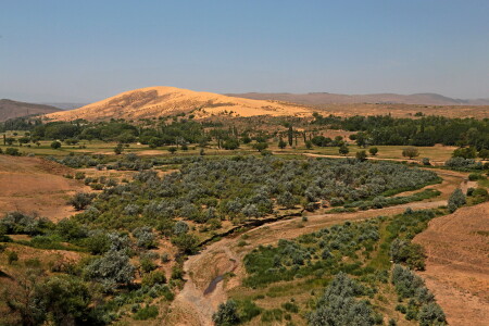 Бархан Сары-Кум