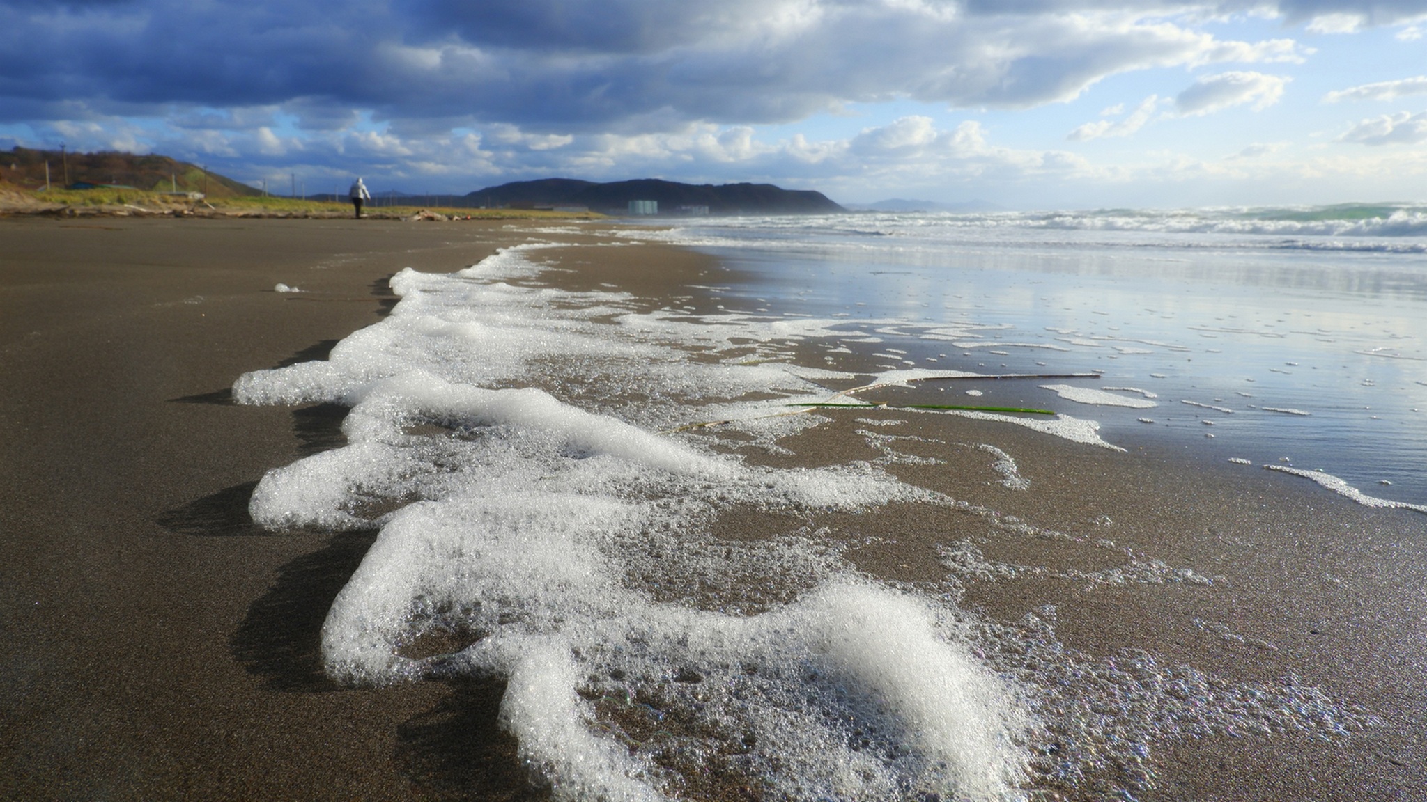 прогулка по берегу
