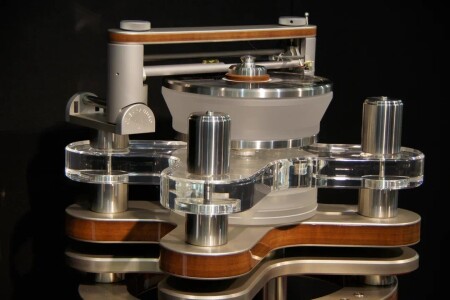 Просто GRAMOPHONE :-}