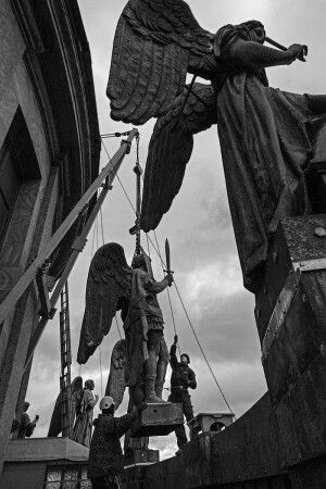 Ангелы Исаакия. С-Пб., 2015.