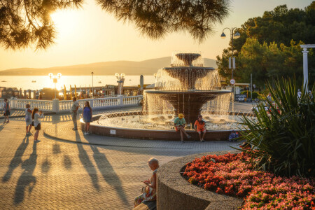 Жаркий летний вечер