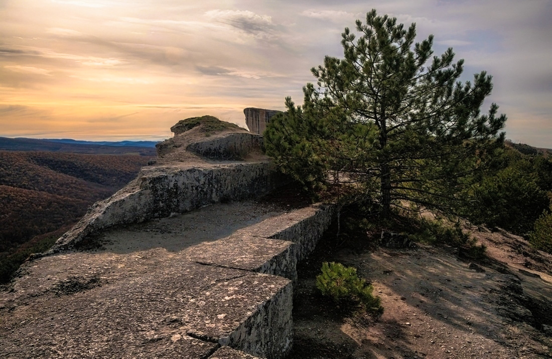 Гора Бектемир-Кая.