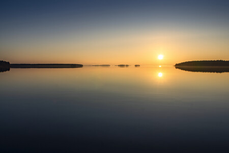 Плыть на закате