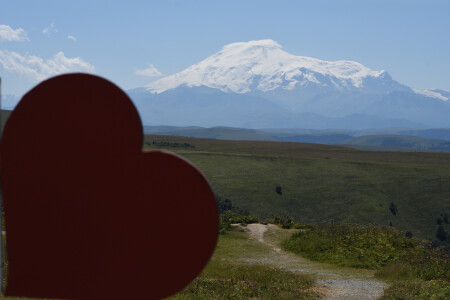 Эльбрус -вид сбоку