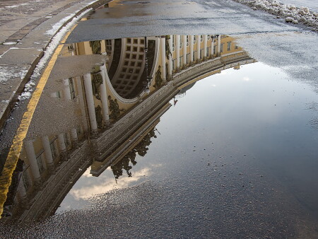 Лужа на Дворцовой.