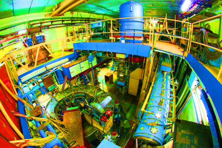 Здесь рождаются частицы антивещества