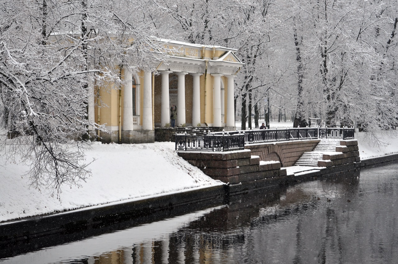 Сад скульптур_Михайловский сад_набережная реки Мойки_СПб_2025_11_24**