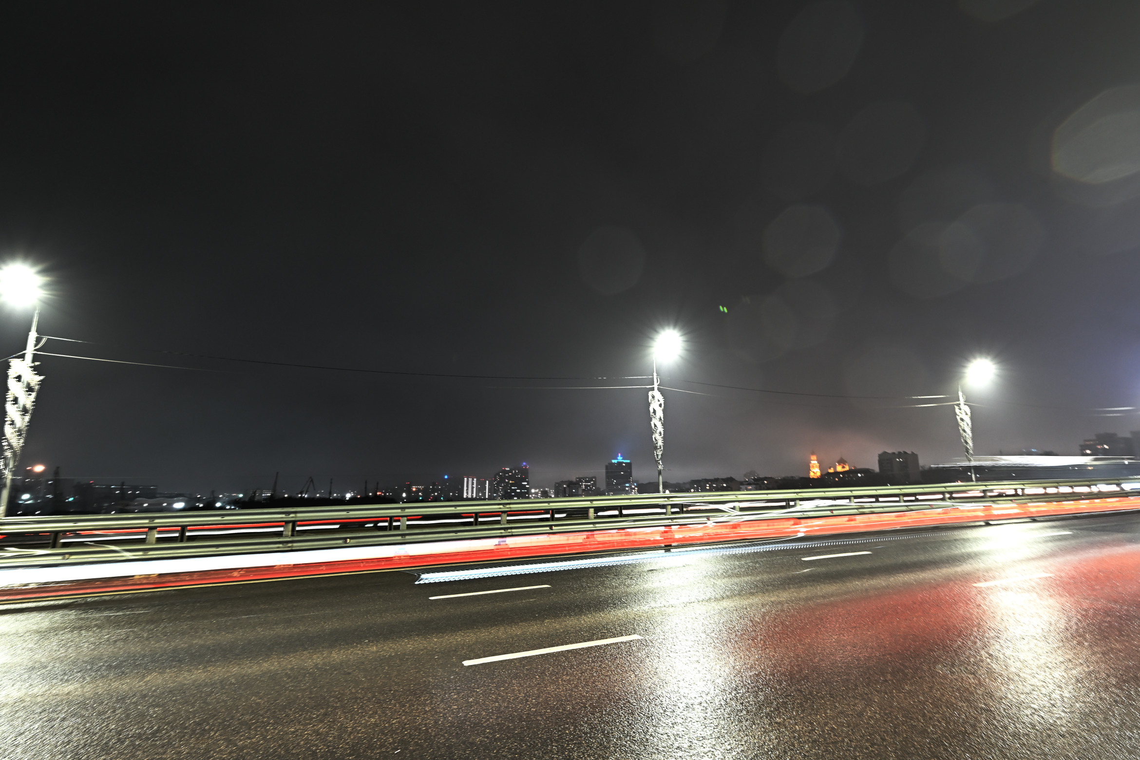 сквозь морось