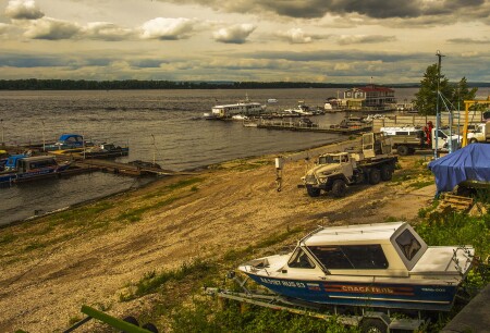 Пристань на Волге