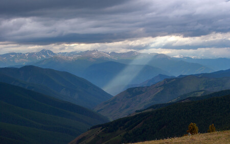 Луч света...
