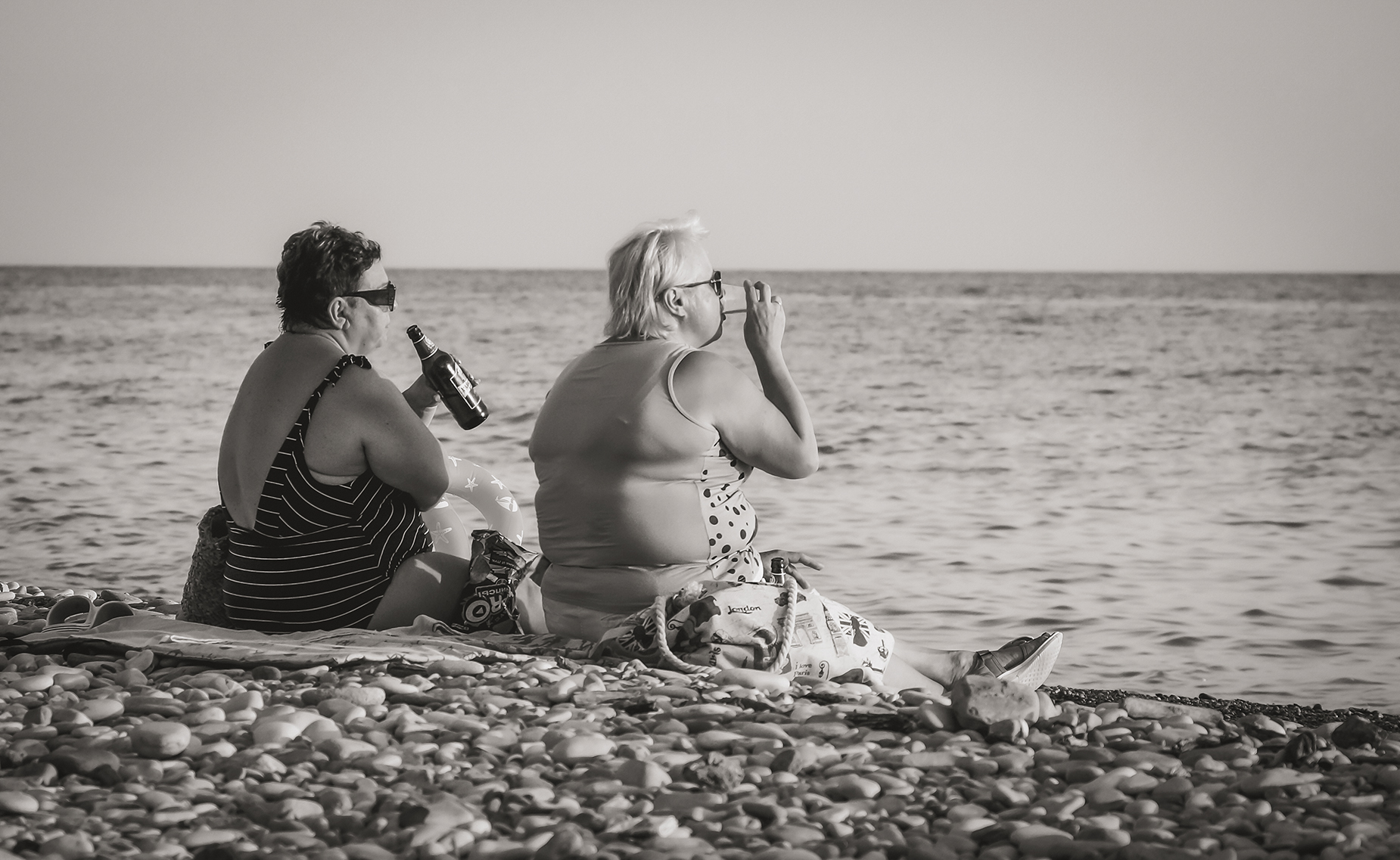 У моря, у синего моря