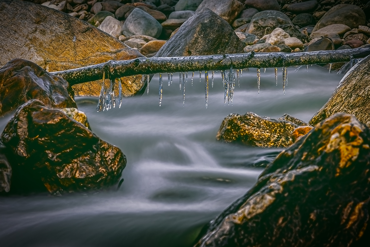 Холодный ручей