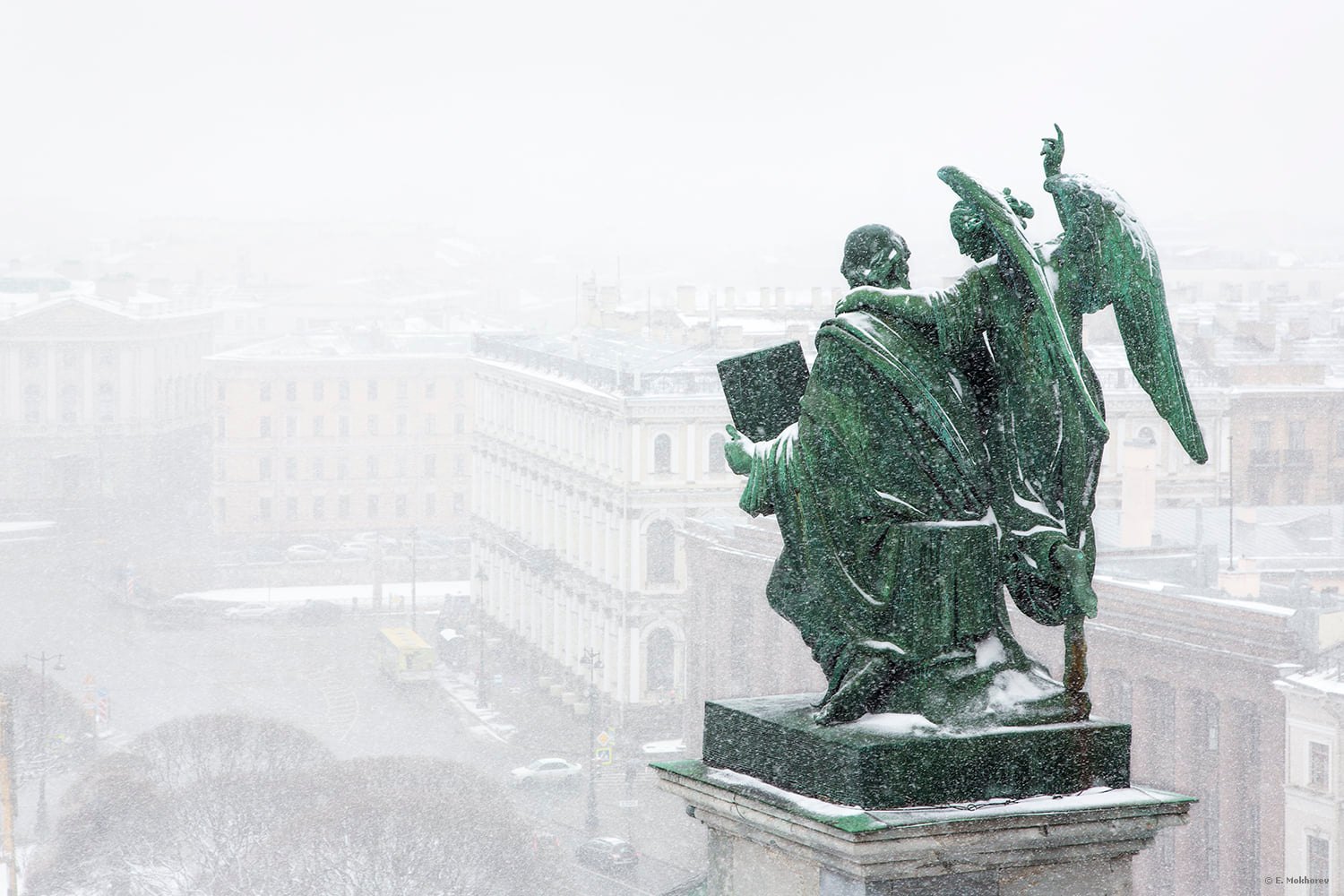 Евангелист Матфей с ангелом. Исаакиевский собор, С-Пб., 2019.